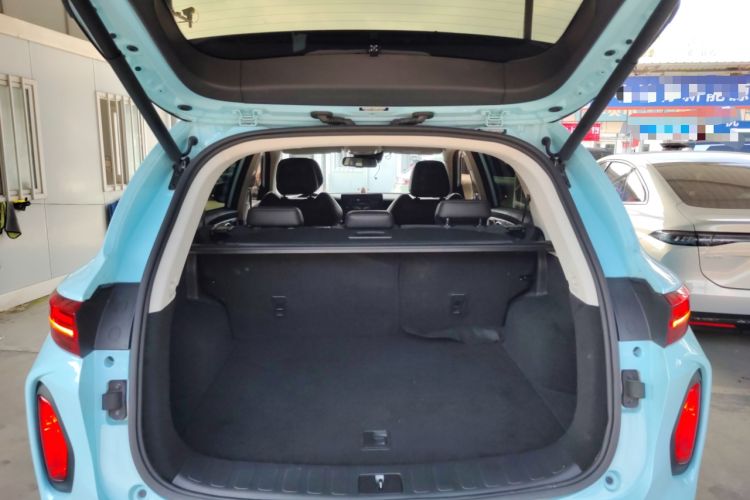 Used Skyworth EV6 2022 620 Smart Edition Trunk