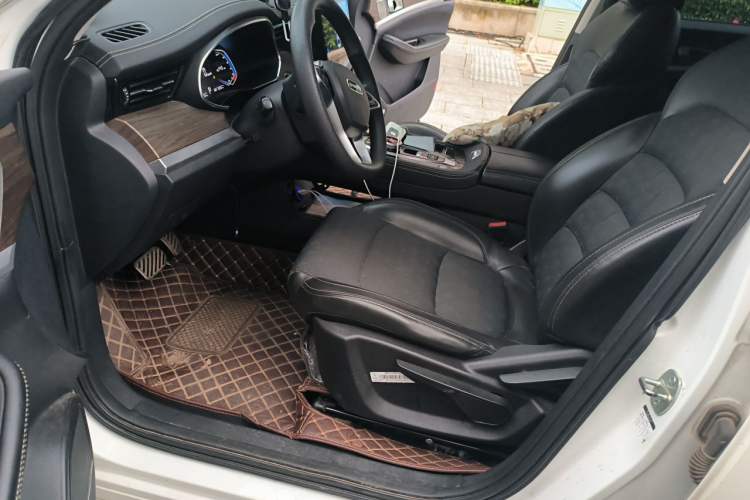 Used Skyworth EV6 2022 620 Joyful Edition Driver Seat