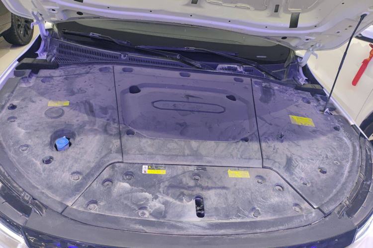 Used Skyworth EV6 2022 520 Standard Edition Engine Bay