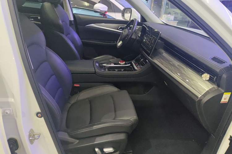Used Skyworth EV6 2022 520 Standard Edition Right Front Seat