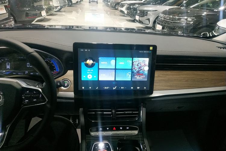 Used Skyworth EV6 2023 410 Cultural & Tourism - ZhiDa Edition Center Console