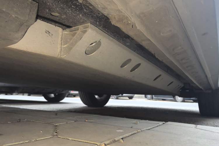 Used Skyworth EV6 2023 410 Elite Edition Chassis Front Left
