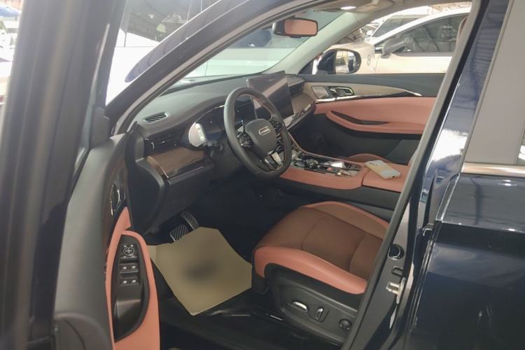 Used Skyworth EV6 2023 President's Edition Driver Seat