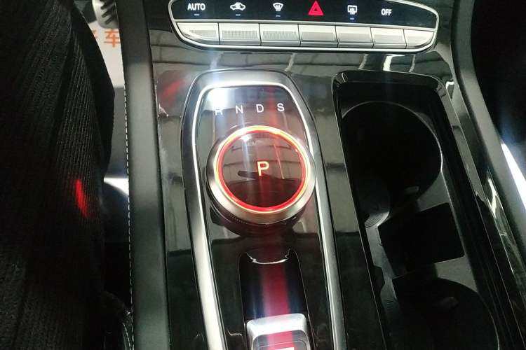 Used Skyworth EV6 2023 410 Cultural & Tourism - ZhiDa Edition Gear Lever