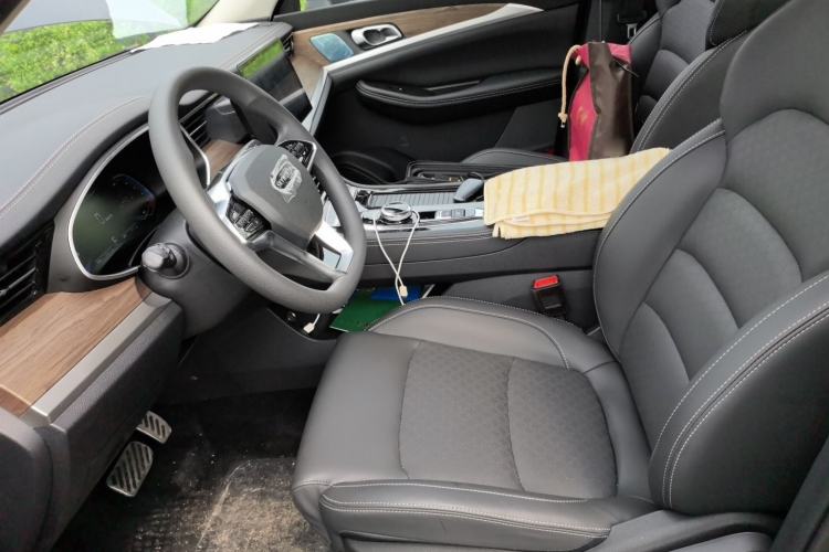 Used Skyworth EV6 2023 Ultra-Charging Edition Left Front Seat