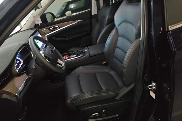 Used Skyworth EV6 2023 Rujian Edition Left Front Seat