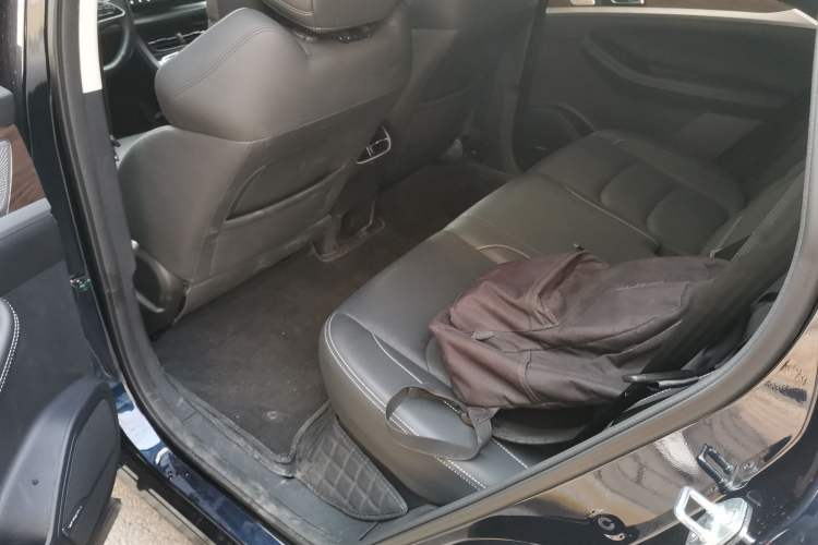 Used Skyworth EV6 2023 410 Elite Edition Left Rear Seat