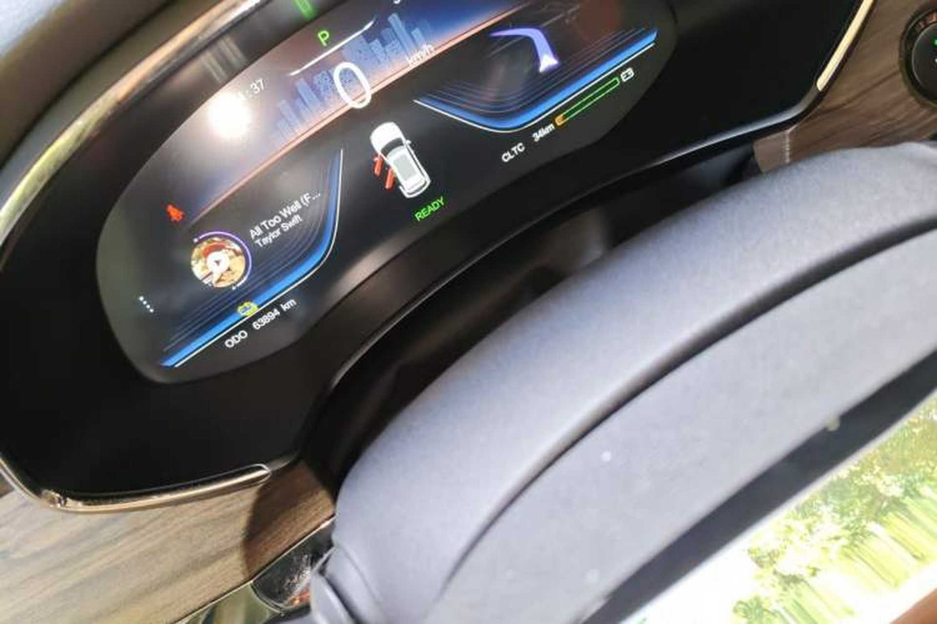 Used Skyworth EV6 2023 President's Edition Odometer Close Up