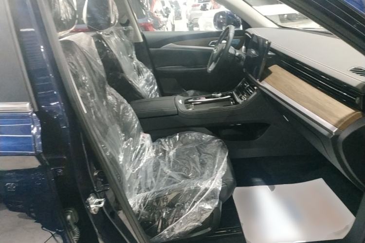 Used Skyworth EV6 2023 410 Cultural & Tourism - ZhiDa Edition Right Front Seat