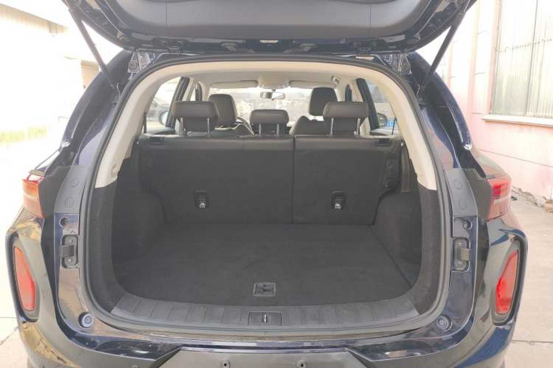 Used Skyworth EV6 2023 410 ZhiShang Edition Trunk