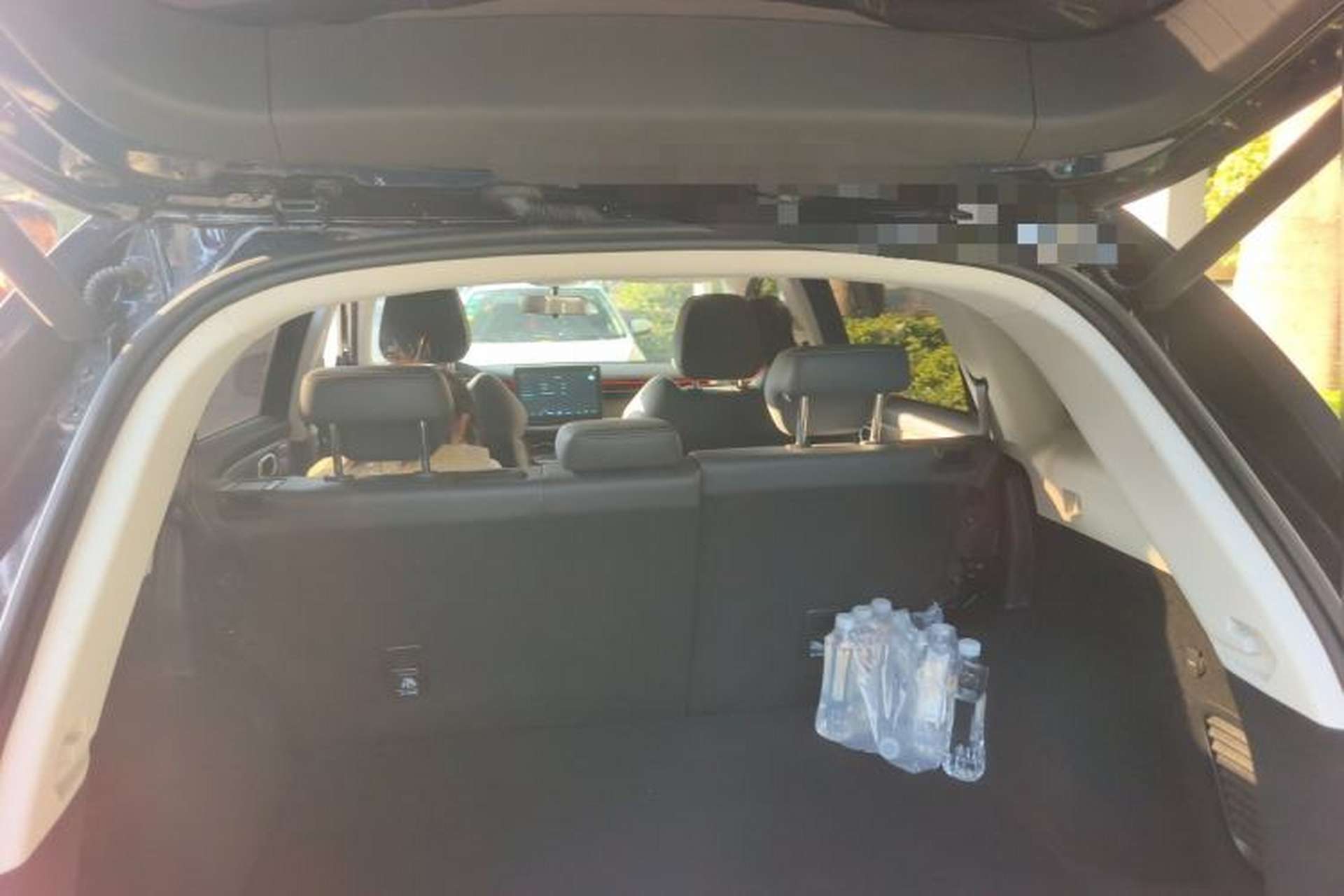 Used Skyworth EV6 2023 410 Elite Edition Trunk
