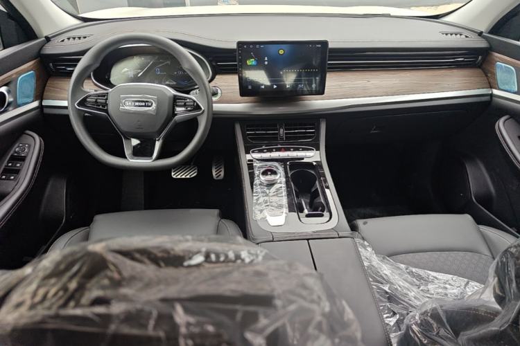 Used Skyworth EV6 2023 Ultra-Charging Edition Center Console