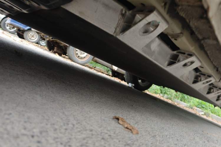 Used Skyworth EV6 2023 AIR model Chassis Front Left