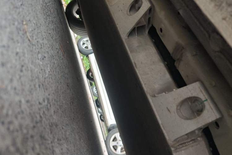 Used Skyworth EV6 2023 AIR model Chassis Front Right
