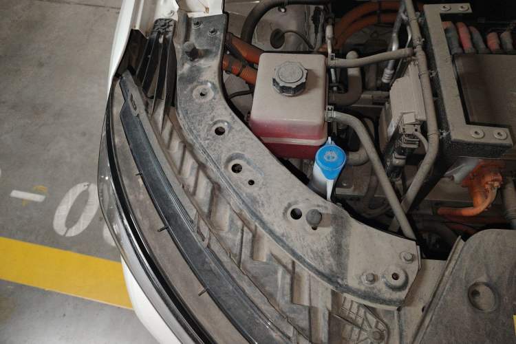 Used Skyworth EV6 2023 AIR model Engine Bay Right