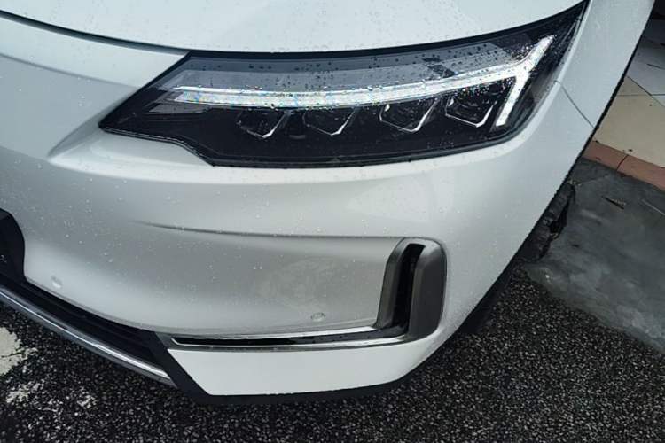 Used Skyworth EV6 2023 President's Edition Left Front Headlight