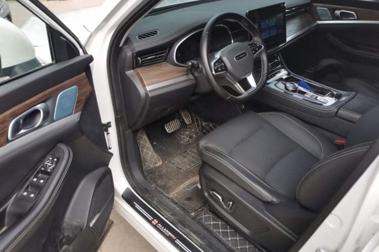 Used Skyworth EV6 2023 520 Smart Edition Left Front Seat