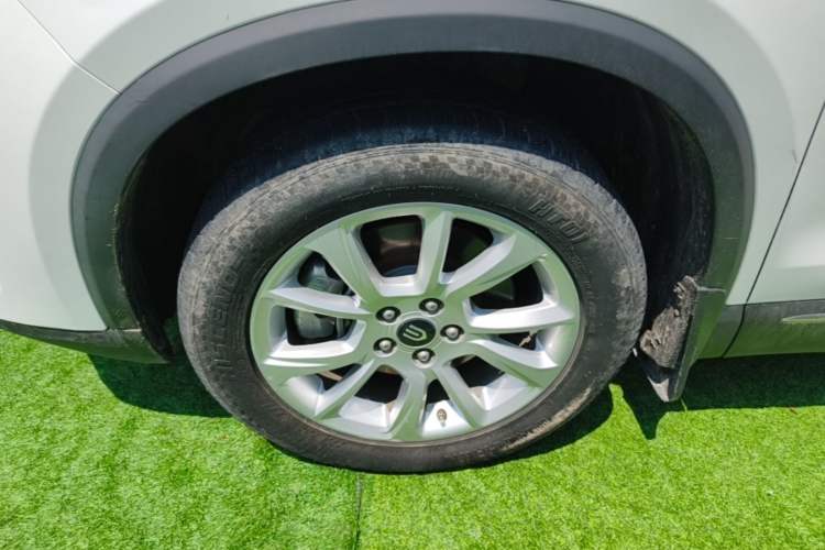 Used Skyworth EV6 2023 410 ZhiShang Edition Left Front Wheel Hub