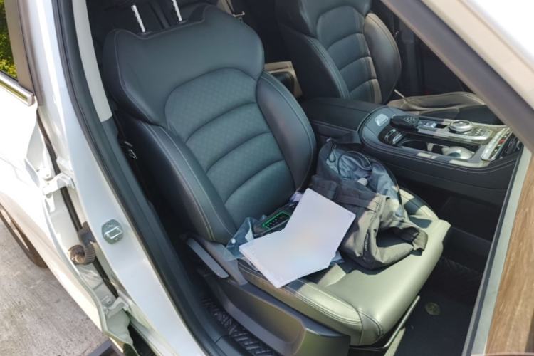 Used Skyworth EV6 2023 410 ZhiShang Edition Right Front Seat