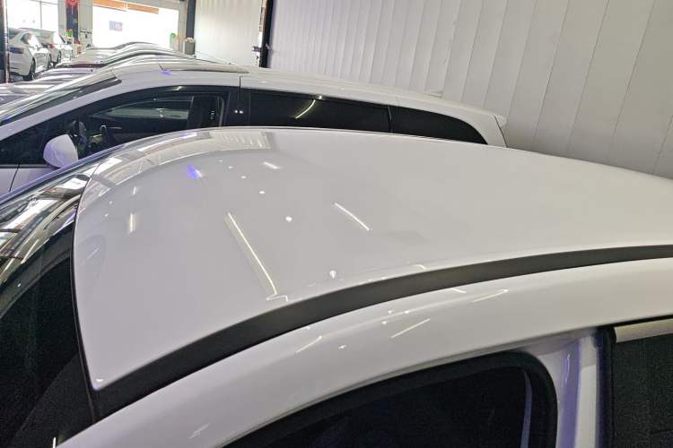 Used Skyworth EV6 2023 410 Elite Edition Roof