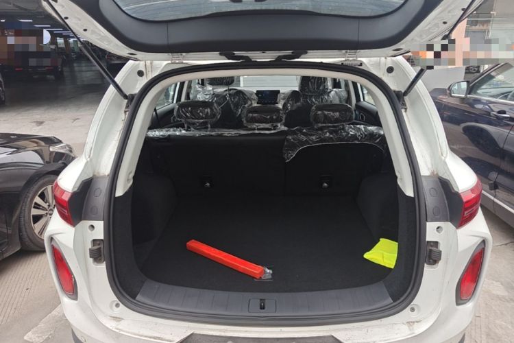 Used Skyworth EV6 2023 Ultra-Charging Edition Trunk