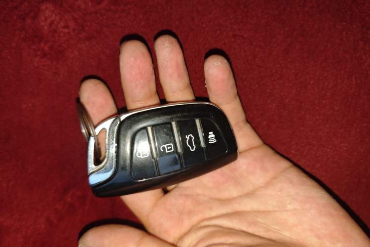 Used Skyworth EV6 2023 AIR model Vehicle Key