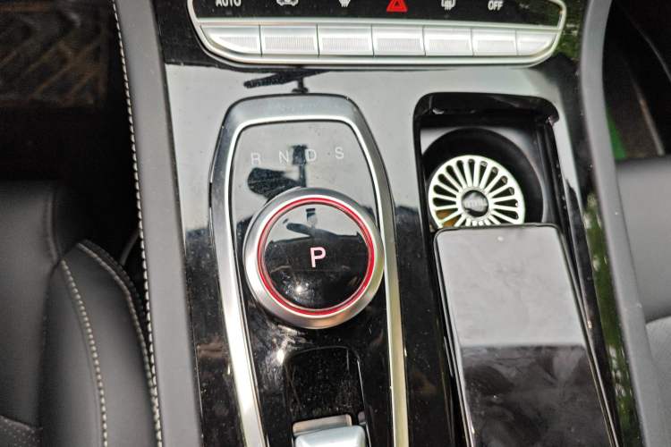 Used Skyworth EV6 2024 520 X-Trail Gear Lever