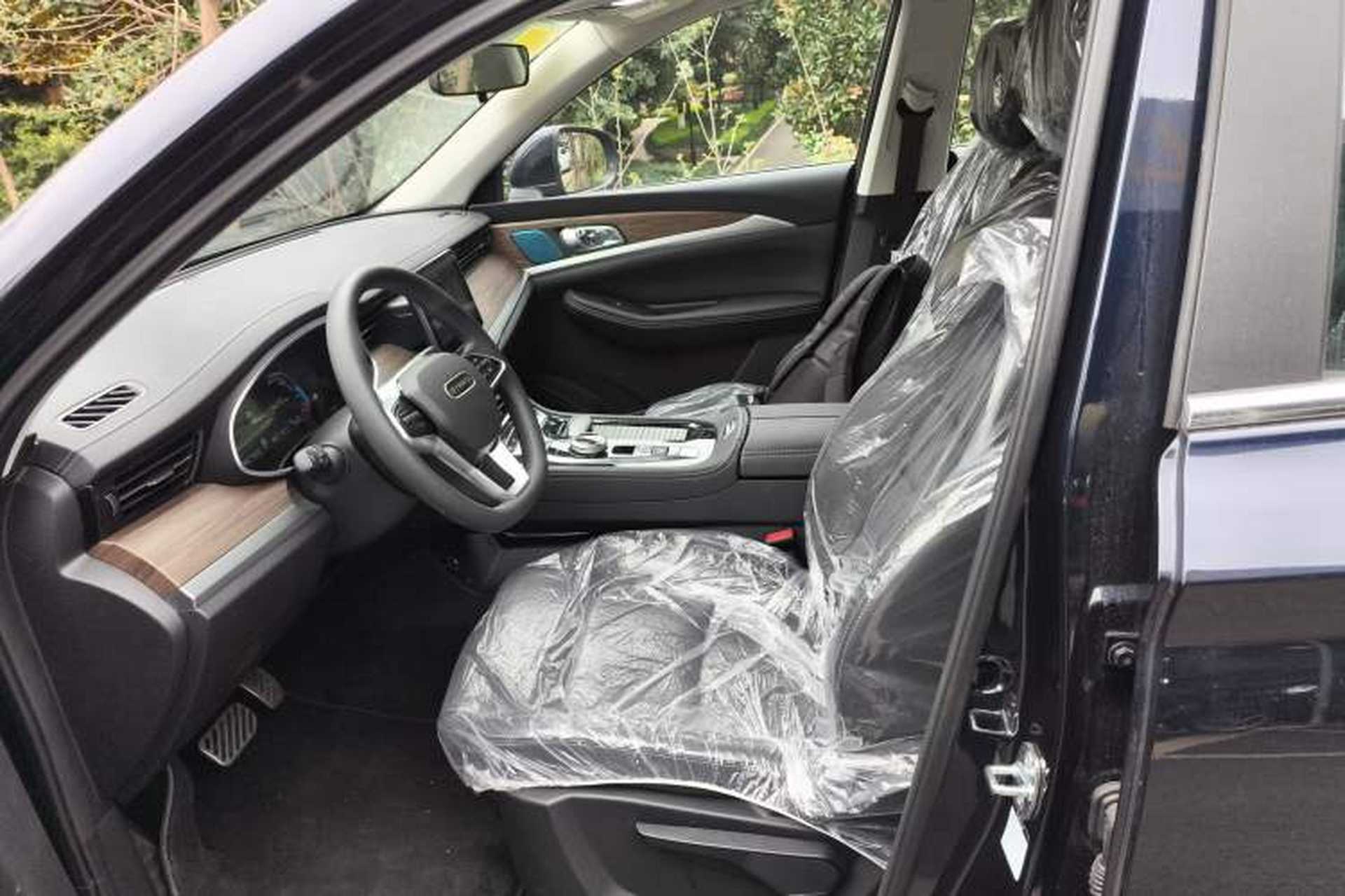 Used Skyworth EV6 2024 410 Travel Edition Left Front Seat