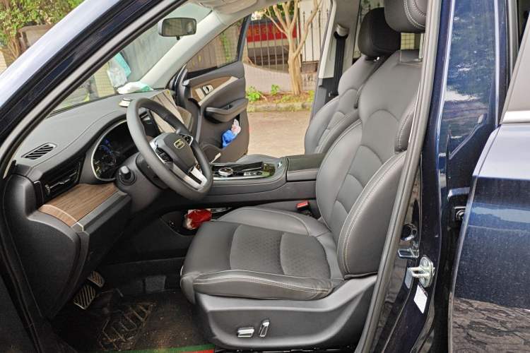 Used Skyworth EV6 2024 520 X-Trail Left Front Seat