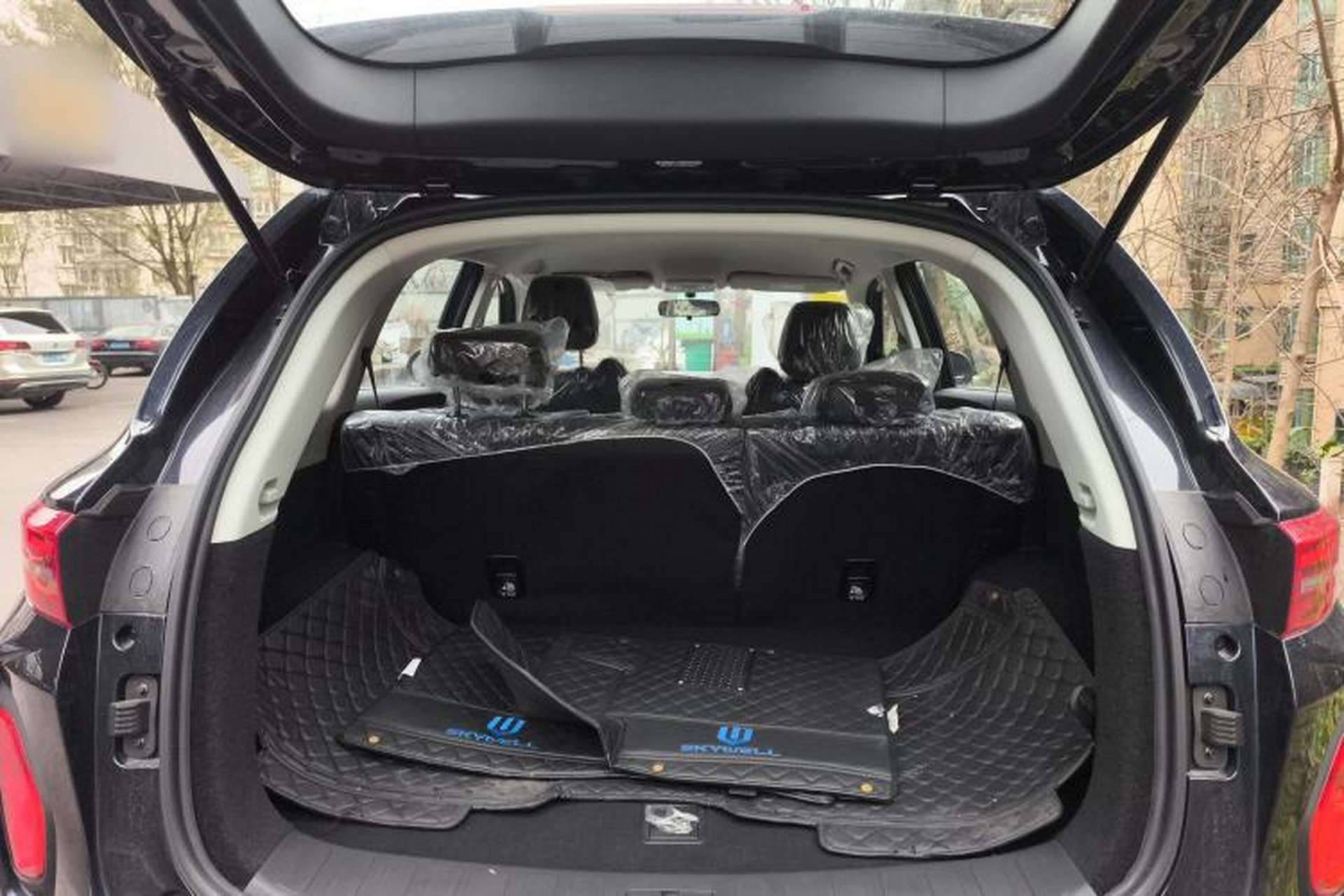 Used Skyworth EV6 2024 410 Travel Edition Trunk