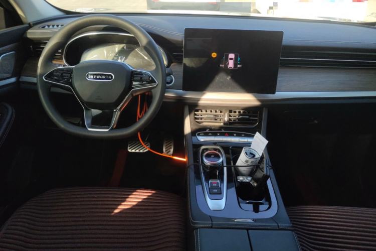 Used Skyworth EV6 2024 410 Travel Edition Center Console