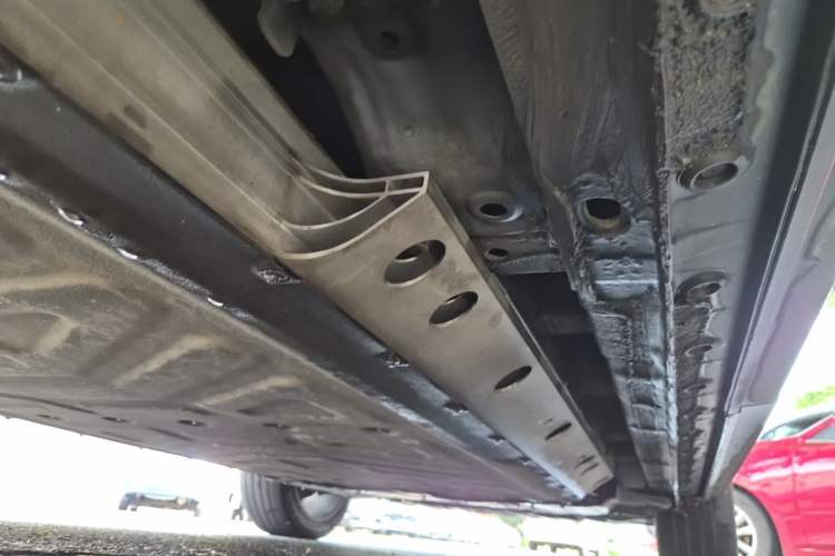 Used Skyworth EV6 2024 520 Shining Edition Chassis Rear Right