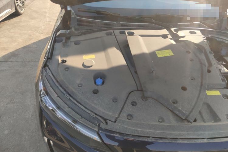 Used Skyworth EV6 2024 410 Travel Edition Engine Bay Right