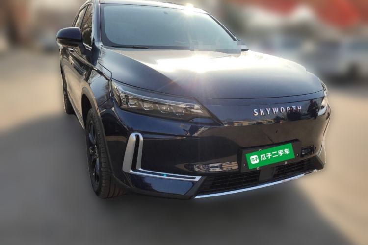Used Skyworth EV6 2024 410 Travel Edition Front Right 45 Deg