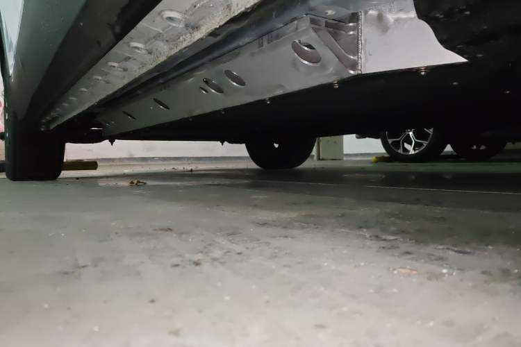 Used Skyworth EV6 2024 430 Cloud Charging Edition+ Chassis Front Right