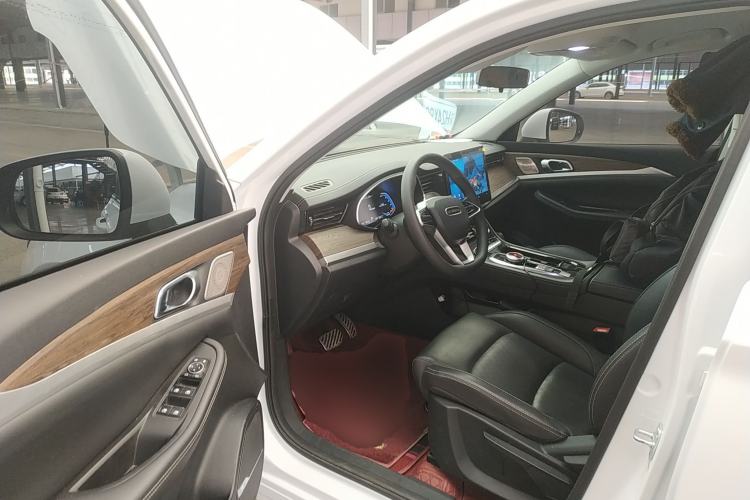 Used Skyworth EV6 2024 430 Extreme Bright Edition Driver Seat