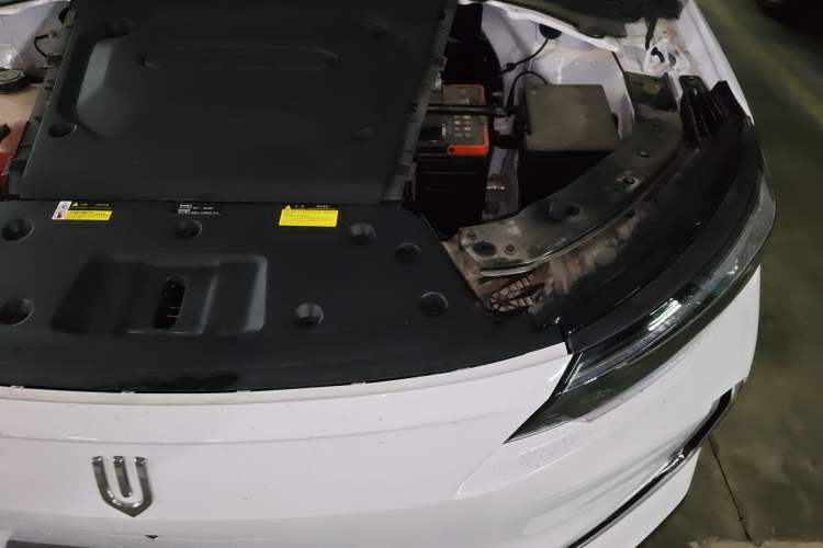 Used Skyworth EV6 2024 430 Cloud Charging Edition+ Engine Bay Left