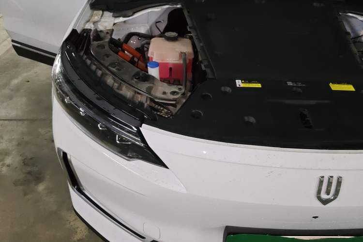 Used Skyworth EV6 2024 430 Cloud Charging Edition+ Right Front Headlight