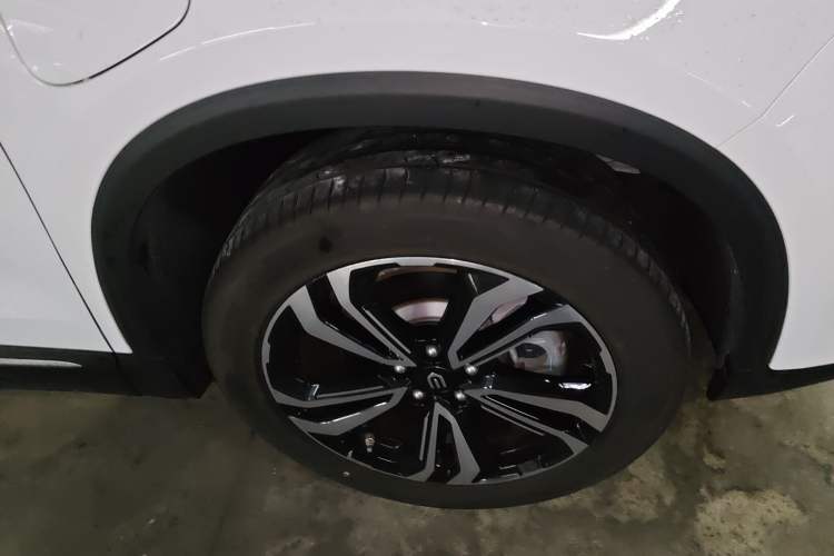 Used Skyworth EV6 2024 430 Cloud Charging Edition+ Right Front Wheel Hub
