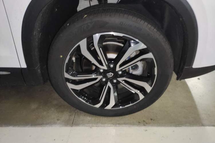 Used Skyworth EV6 2024 430 Cloud Charging Edition+ Right Front Wheel Hub