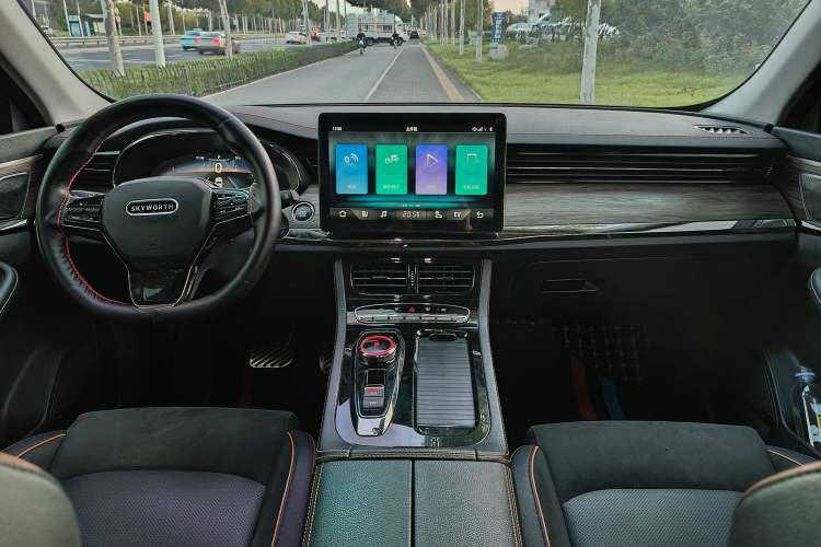 Used Skyworth HT-i 2022 1.5L PHEV 115KM Smart Value Edition Audio And AC Panel