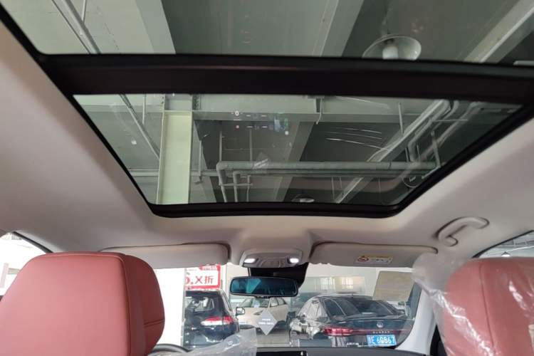 Used Skyworth HT-i 2022 1.5L PHEV 205KM Zhiyuan Edition Plus Headliner