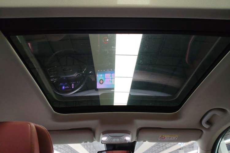 Used Skyworth HT-i 2022 1.5L PHEV 205KM Zhiyuan Edition Plus Headliner