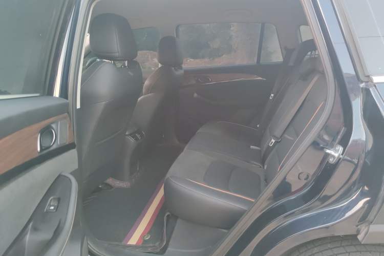 Used Skyworth HT-i 2022 1.5L PHEV 115KM Smart Value Edition Left Rear Seat