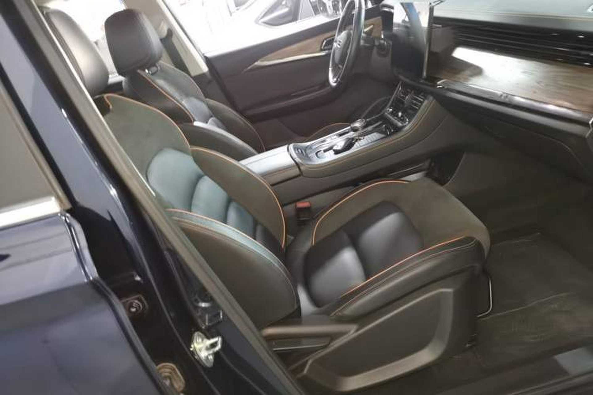 Used Skyworth HT-i 2022 1.5L PHEV 115KM Smart Value Edition Right Front Seat