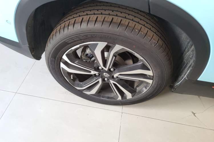 Used Skyworth HT-i 2022 1.5L PHEV 205KM Zhiyuan Edition Plus Right Rear Wheel Hub