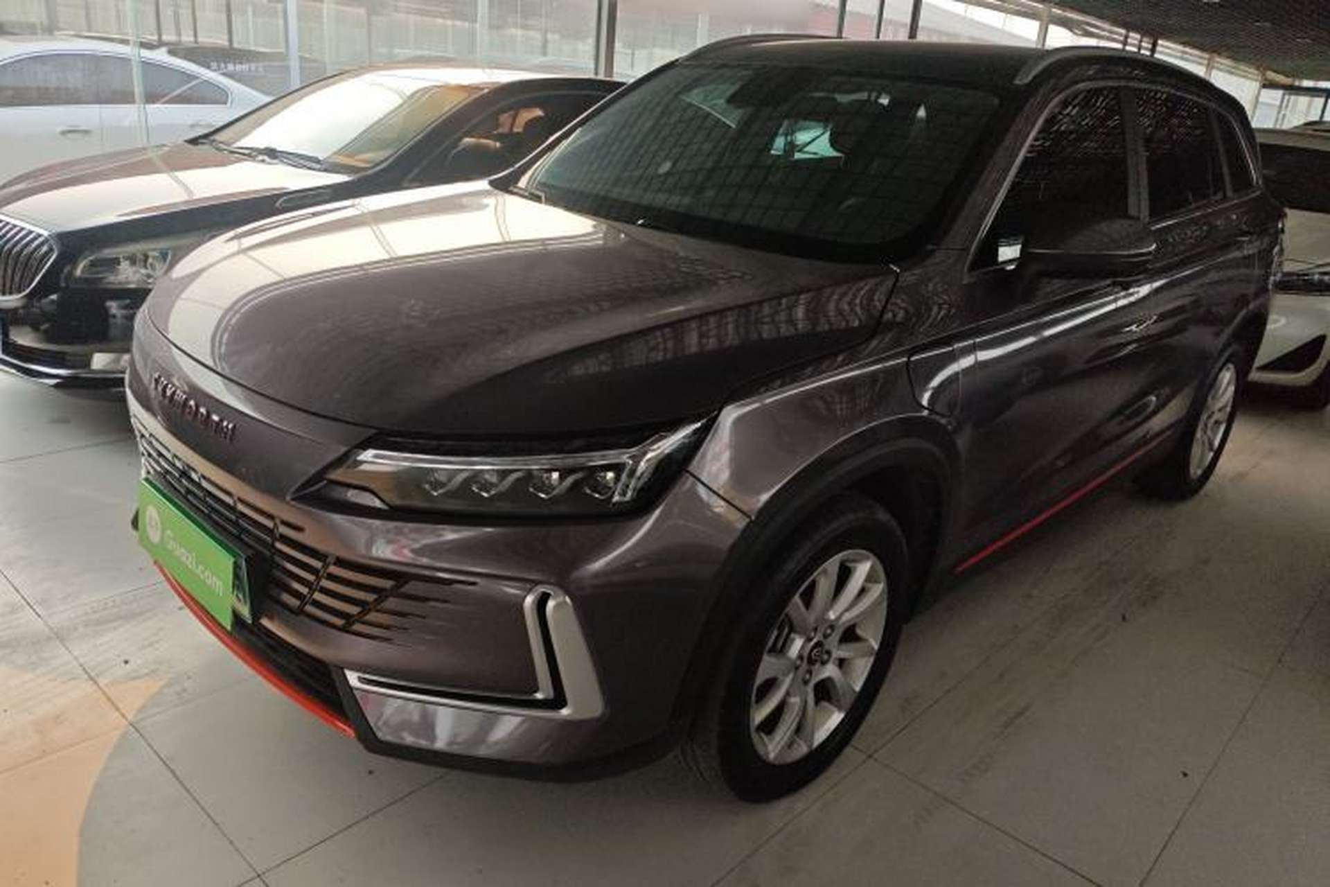 Used Skyworth HT-i 2022 1.5L PHEV 115KM Smart Value Edition Front Left 45 Deg