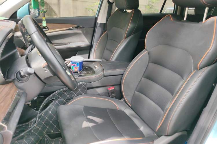 Used Skyworth HT-i 2022 1.5L PHEV 115KM Smart Value Edition Left Front Seat