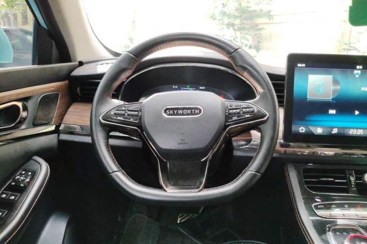 Used Skyworth HT-i 2022 1.5L PHEV 115KM Smart Value Edition Steering Wheel