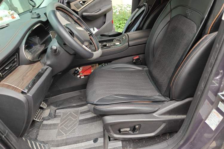 Used Skyworth HT-i 2022 1.5L PHEV 115KM Smart Value Edition Left Front Seat